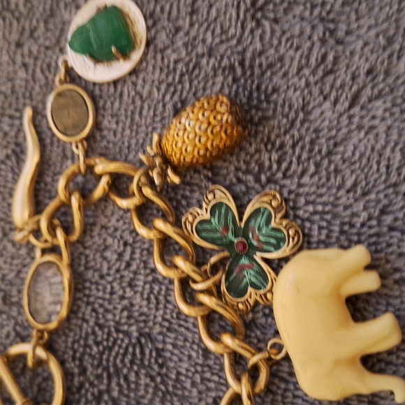 Charm bracelet - Picture 5 of 7